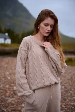 More'moi Sweter Charles Almond