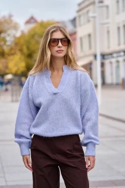 More'moi Sweter Madeline Powder Blue